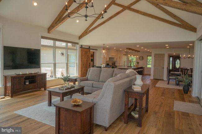 6861 Pleasantview Dr, House other with 4 bedrooms, 4 bathrooms and null parking in THOMASVILLE PA | Image 37