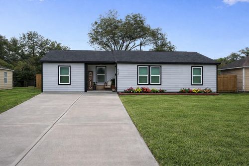 4231 Hartsville Rd, Houston, TX, 77047-1219 | Card Image
