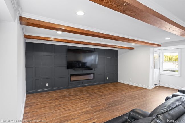 15701 Windmill Pointe Dr, House other with 6 bedrooms, 7 bathrooms and null parking in Grosse Pointe Park MI | Image 45