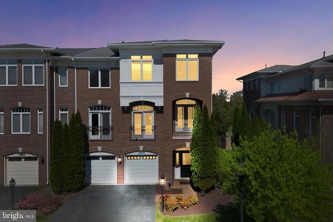 19070 Arroyo Ter, Townhouse with 4 bedrooms, 5 bathrooms and null parking in Lansdowne VA | Image 57