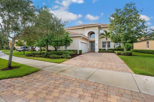 5764 Sw Longspur Ln, Palm City, FL, 34990-8833 | Card Image