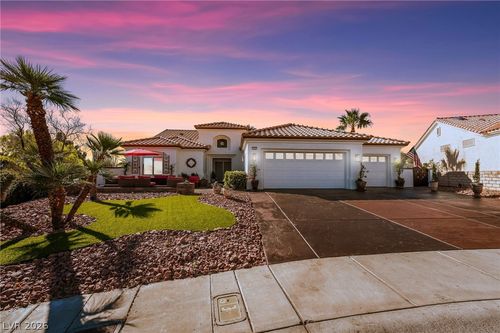 10001 Cresent Creek Dr, Las Vegas, NV, 89134-7603 | Card Image
