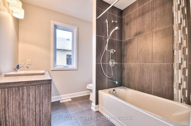 619 Geneva Cres, House other with 4 bedrooms, 3 bathrooms and 3 parking in Embrun ON | Image 13