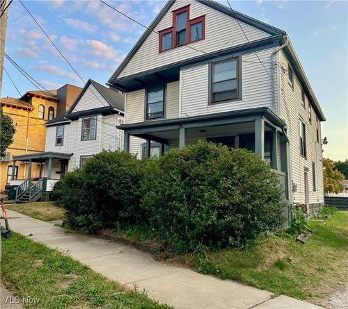 up-202 Crosby St, Akron, OH, 44303-2110 | Card Image