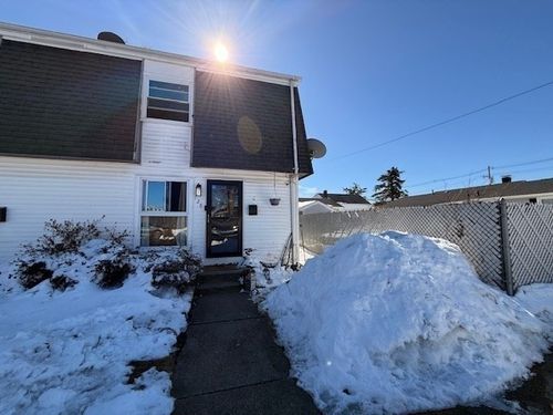 128-128 Osborne St, New Bedford, MA, 02740-1055 | Card Image