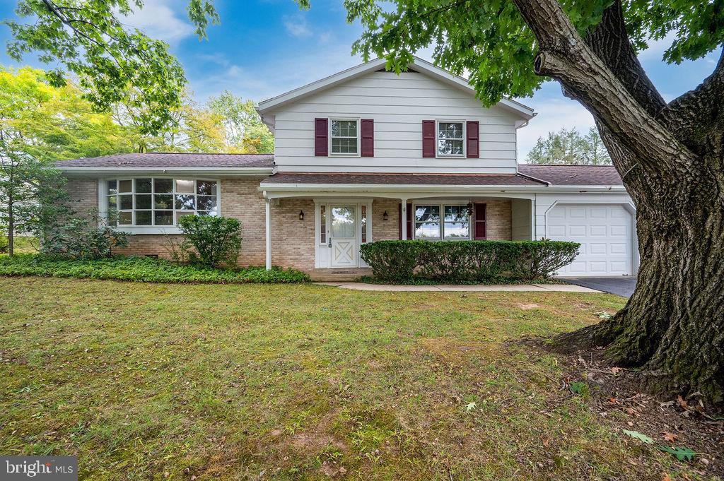 Heather Ln, Reading, PA 19601