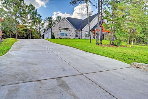 26127 E Crown Crossing Dr, Montgomery, TX, 77316-1407 | Card Image