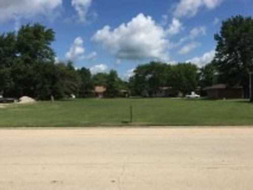 35 Tobey Dr, Herscher, IL, 60941-9498 | Card Image