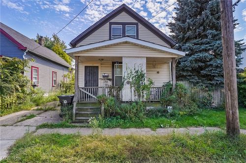 7713 Guthrie Ave, Cleveland, OH, 44102-4025 | Card Image