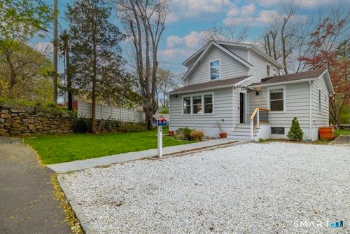 20 Avenue A, Norwalk, CT, 06854-2622 | Card Image