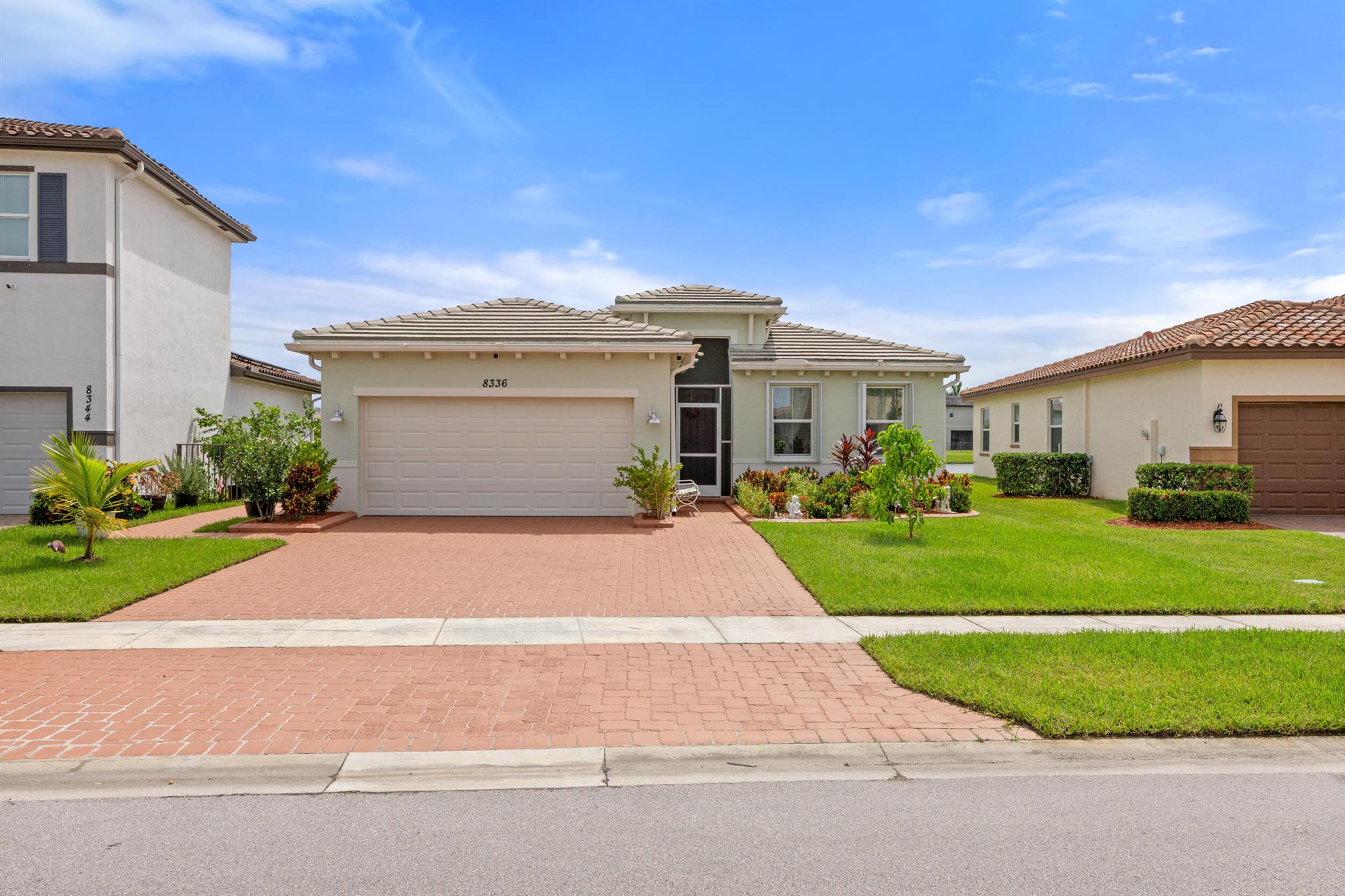 Greenbank Cir, Port Saint Lucie, FL 34987