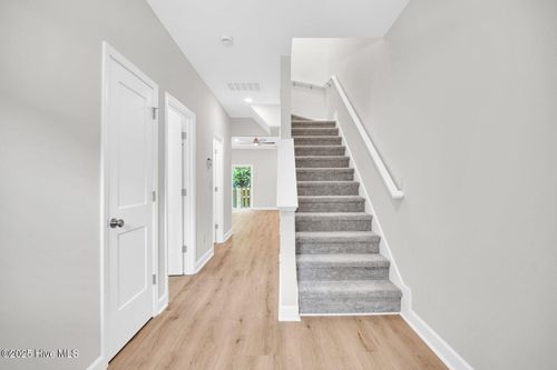 207 Lincoln Place Cir, Leland, NC, 28451-9265 | Card Image