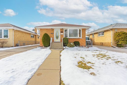 3640 Hawthorne St, Franklin Park, IL, 60131-1720 | Card Image