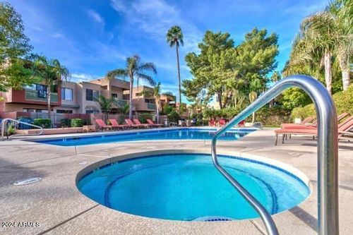 2509-3600 N Hayden Rd, Scottsdale, AZ, 85251-4720 | Card Image