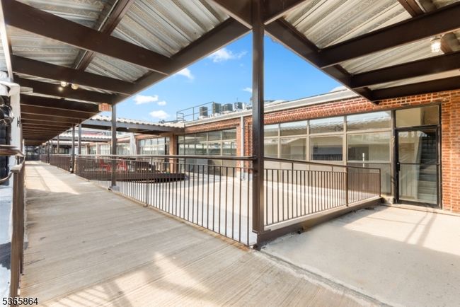 APT-219X - 300 Communipaw Ave, Townhouse with 3 bedrooms, 2 bathrooms and null parking in Jersey City NJ | Image 18