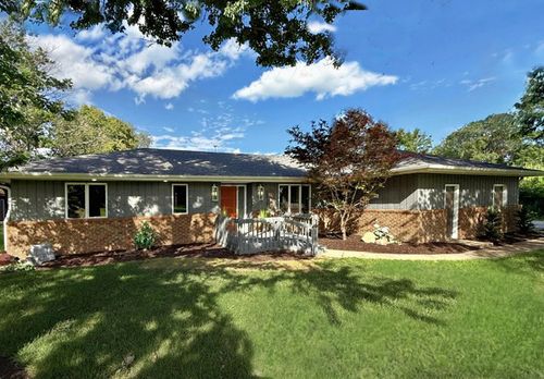1108 Pearl Drive, Mahomet, IL, 61853 | Card Image