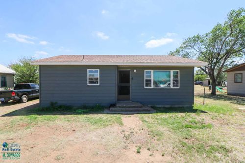 709 W Ross St, Floydada, TX, 79235-2020 | Card Image