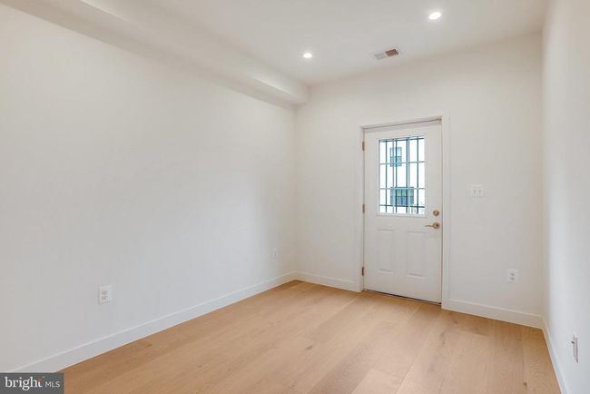 4902 D St Se, Townhouse with 5 bedrooms, 4 bathrooms and null parking in WASHINGTON DC | Image 21