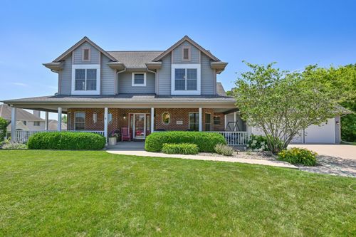 3615 Williams Ct, Waukesha, WI, 53188-9559 | Card Image
