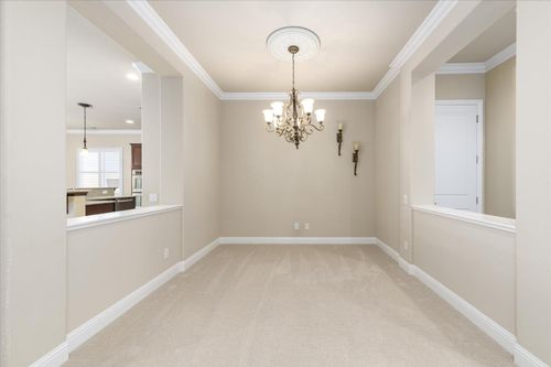 2112 Leighham Dr, Roseville, CA, 95747-9517 | Card Image