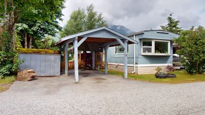 4 - 40157 Government Rd, House other with 2 bedrooms, 1 bathrooms and 2 parking in Garibaldi Highlands BC | Image 1