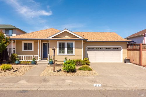 2533 Sam Drive, Santa Rosa, CA, 95403 | Card Image