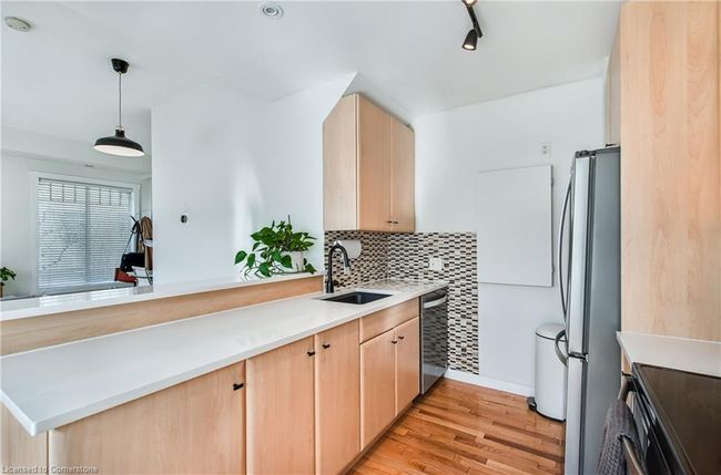 16 - 49 Ontario St, Townhouse with 1 bedrooms, 1 bathrooms and 3 parking in Grimsby ON | Image 9