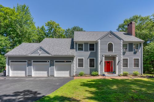 148 Hunter Way, Falmouth, ME, 04105-2669 | Card Image