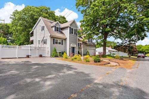 22 Pat Ree Dr, East Taunton, MA, 02718-1065 | Card Image
