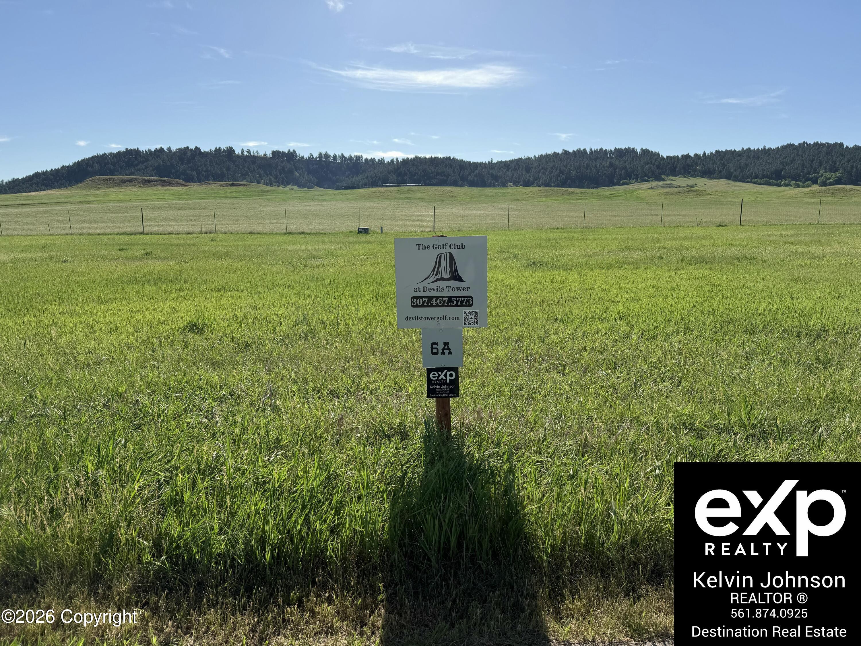 Land in Hulett