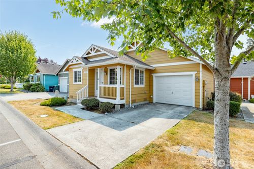 1320 Wildflower Way, Sedro Woolley, WA, 98284-7435 | Card Image