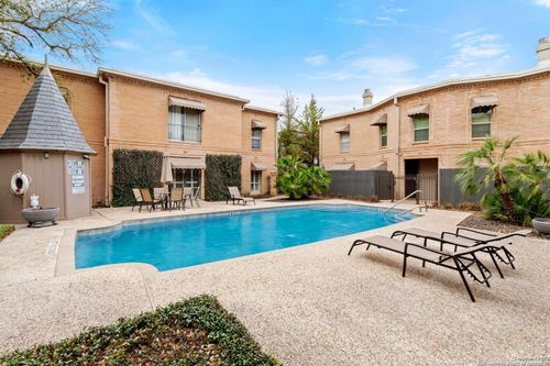 12-7707 Broadway, San Antonio, TX, 78209-3247 | Card Image