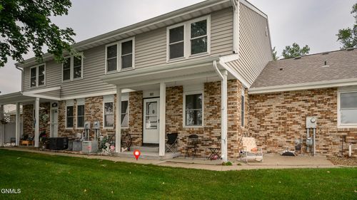 150-150 Riverside Park Rd, Bismarck, ND, 58504-5332 | Card Image