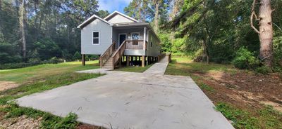 325 Cemetery Road, House other with 3 bedrooms, 2 bathrooms and null parking in Coldspring TX | Image 3