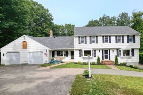 363 Liberty St, Braintree, MA, 02184 | Card Image