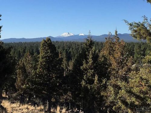 60-3343 Nw Arrowleaf Court, Bend, OR, 97703 | Card Image