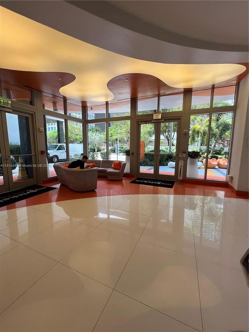 apt-1801-31 Se 6th St, Miami, FL, 33131-3172 | Card Image