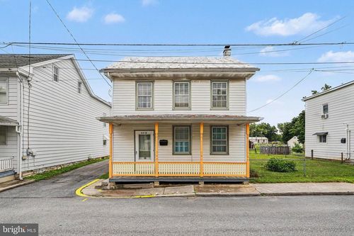 428 W Queen Street, ANNVILLE, PA, 17003 | Card Image