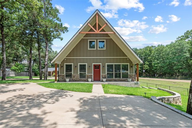 Front view of second home | Image 5