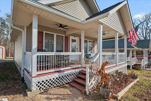 125 Senecatu Dr, Waterloo, SC, 29384-4877 | Card Image