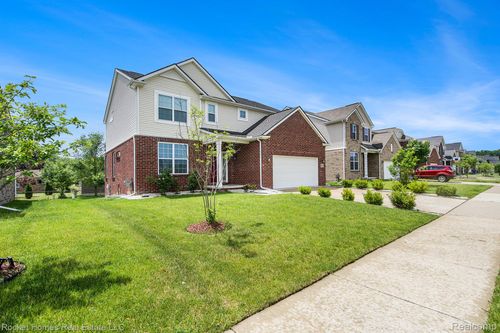 44127 Wilmington Dr, Canton, MI, 48188-5026 | Card Image