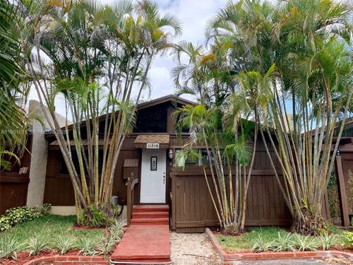 11318 Sw 114th Circle Ter, Miami, FL, 33176-3868 | Card Image