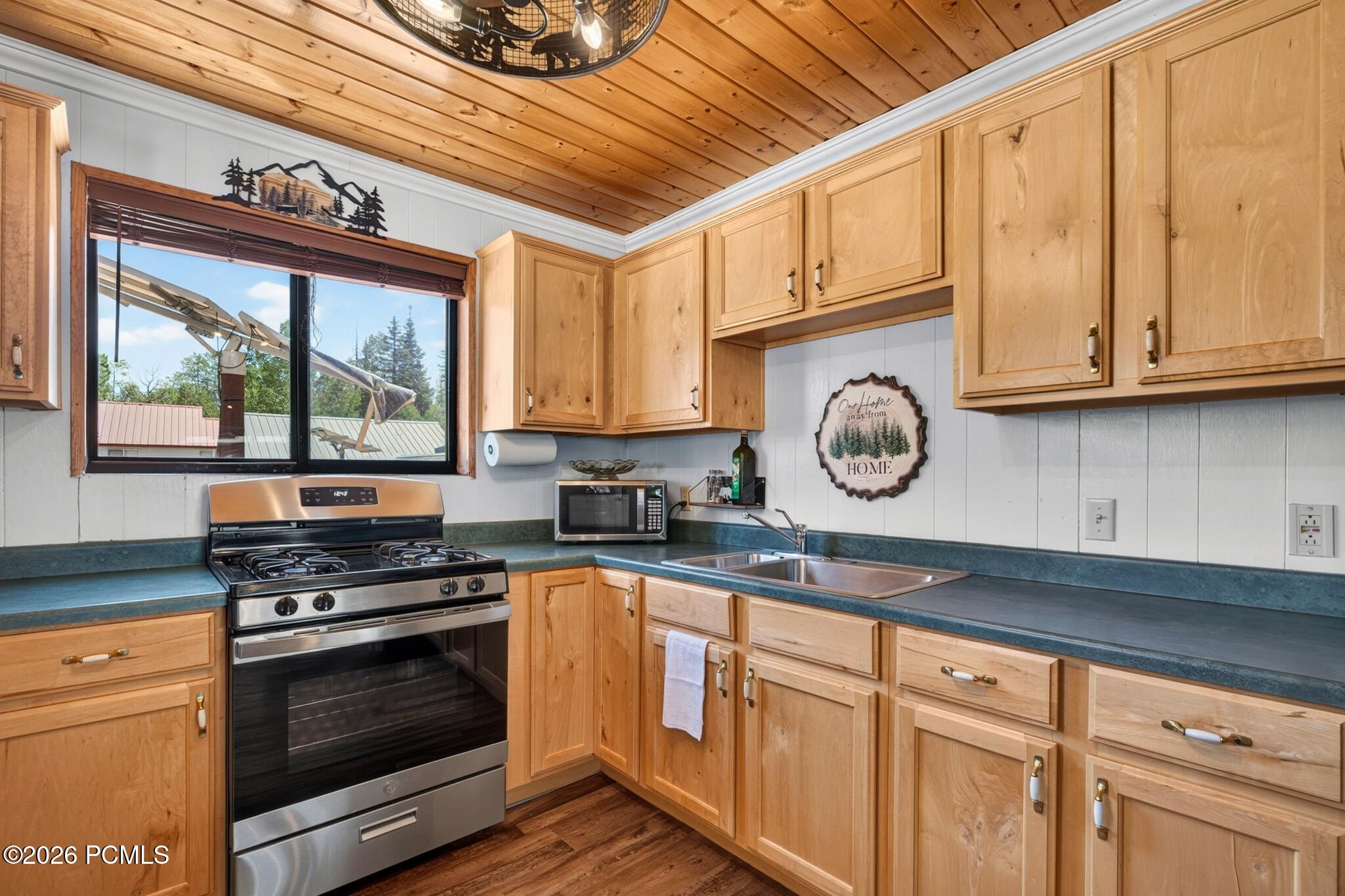 Residential in Duck Creek Village