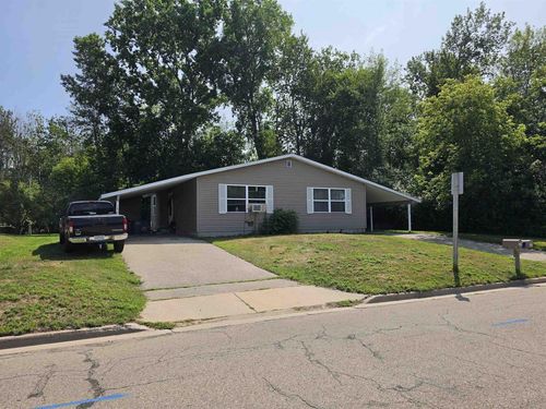 1504 Superior Avenue, Oconto, WI, 54153 | Card Image