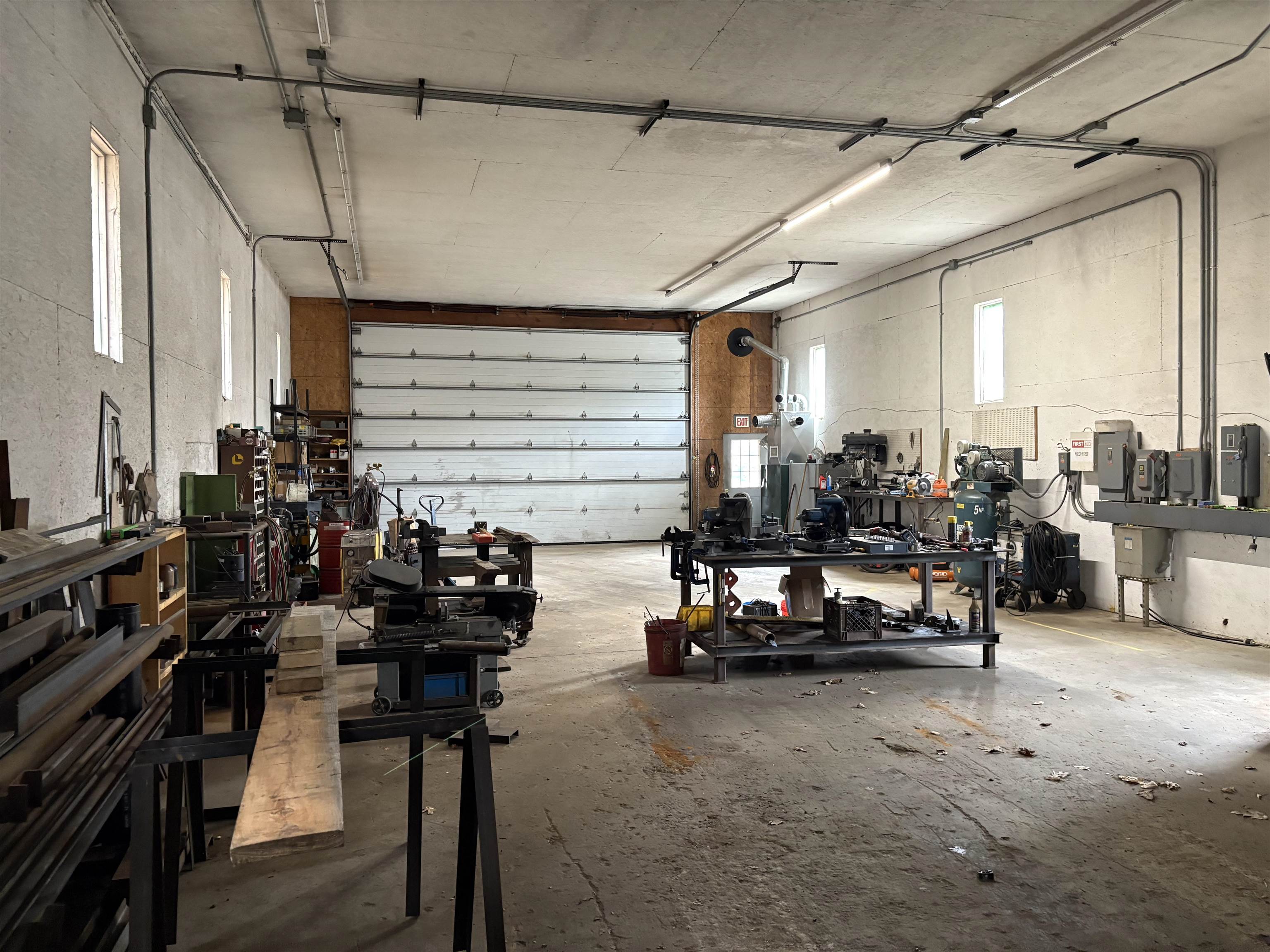 Commercial Sale in Wentworth 5