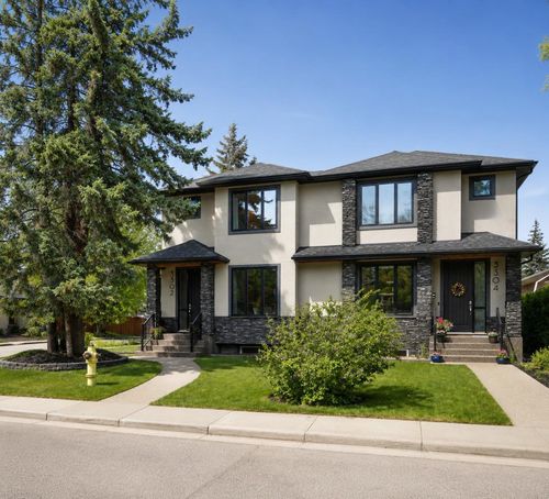 3302 39 St Sw, Calgary, AB, T3E3J2 | Card Image