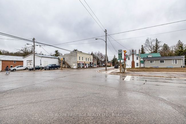 940 Portage Rd, House other with 4 bedrooms, 2 bathrooms and 10 parking in Kirkfield ON | Image 40