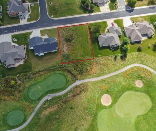 526 Royal St Pats Drive, WRIGHTSTOWN, WI, 54180 | Card Image