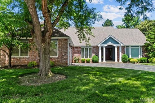 730 Cedar Field Ct, Chesterfield, MO, 63017-5727 | Card Image