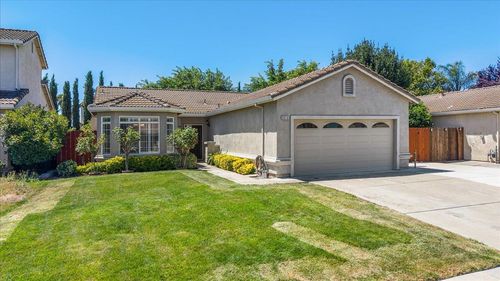 2616 Blossom Circle, Stockton, CA, 95212 | Card Image